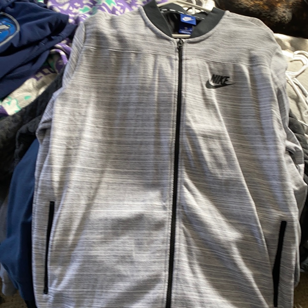 Nike zip up Sweater